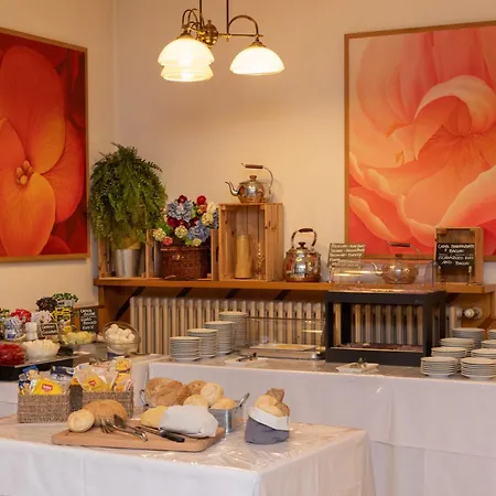 Hotel Casa Del Pellegrino Padova