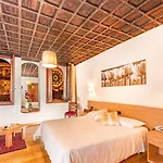 Casa Del Pellegrino 3*