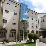 Casa Del Pellegrino Отель Падуя
