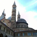 Отель Casa Del Pellegrino
