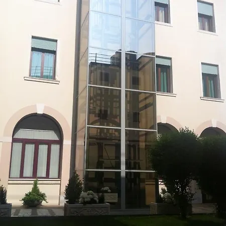 Casa Del Pellegrino
