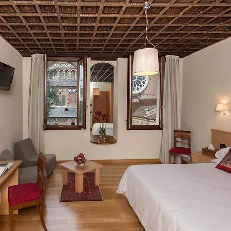 Hotel Casa Del Pellegrino